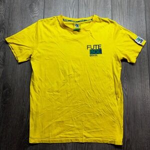 FIFA Brasil 2013 Confederations Cup Futebol T-Shirt Mens Medium Yellow Soccer